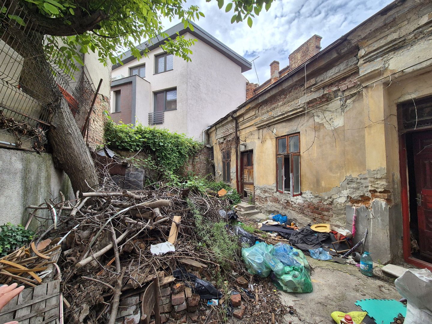 Casa P+Pod 95,45 mp + teren 140 mp - parcul Carol - Poză 3