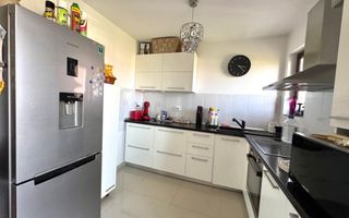 Apartament cu 3 camere de vanzare pe 2 nivele, spatios - Victoriei - Poză 4