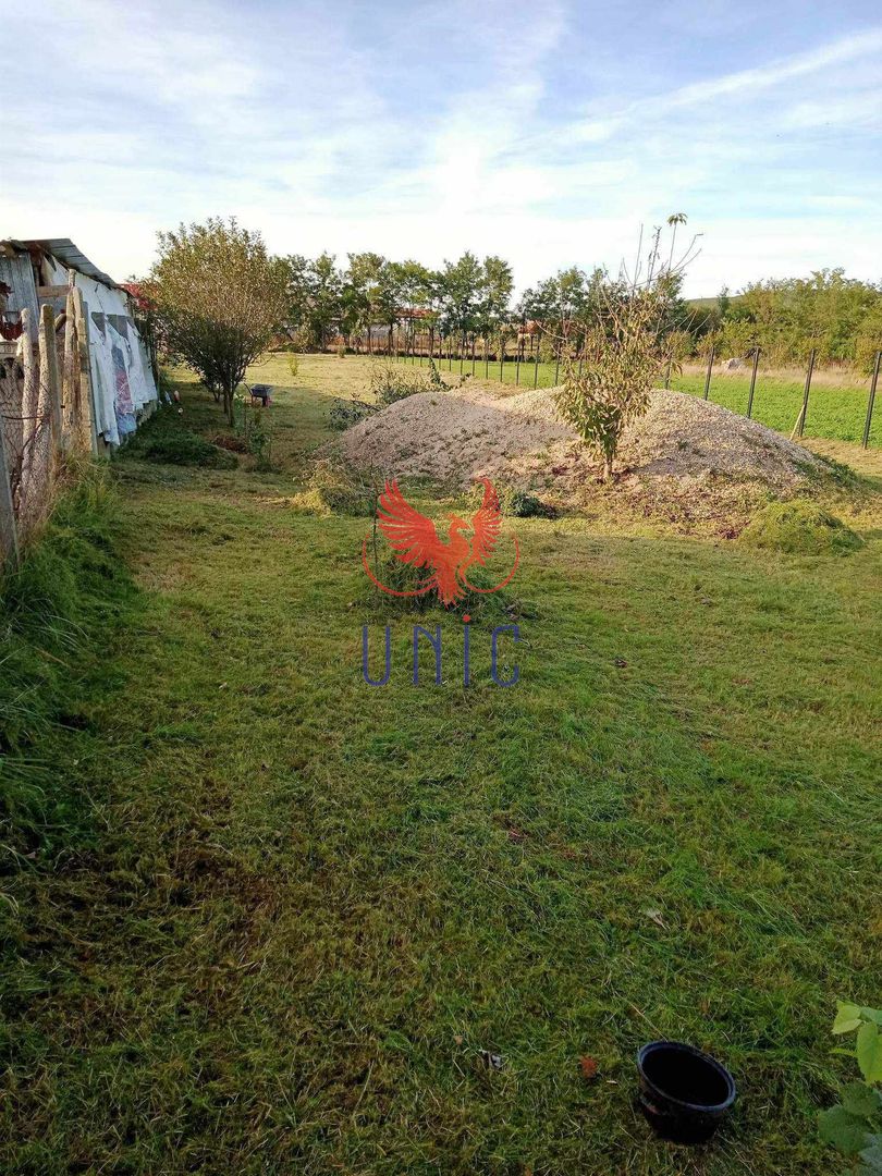 Teren intravilan, 1600 mp, Goiesti - Poză 4