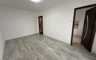 Apartament cu 3 camere,renovat, Alexandru cel Bun, Iași - Poză 2