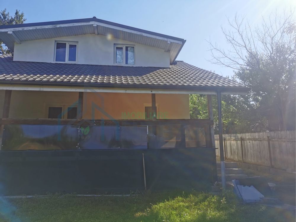Casă de închiriat în zona Dancu, Iași – curte și terasă generoasă - Poză 4