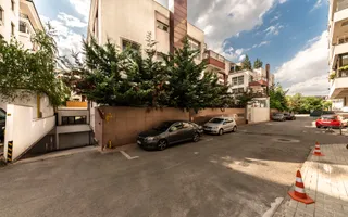 4 camere| semineu| piscina interioara | sauna | sala de sport| parcare - Poză 27