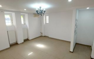 Închiriere spațiu comercial – Zona Centrală – 77 mp - Poză 2