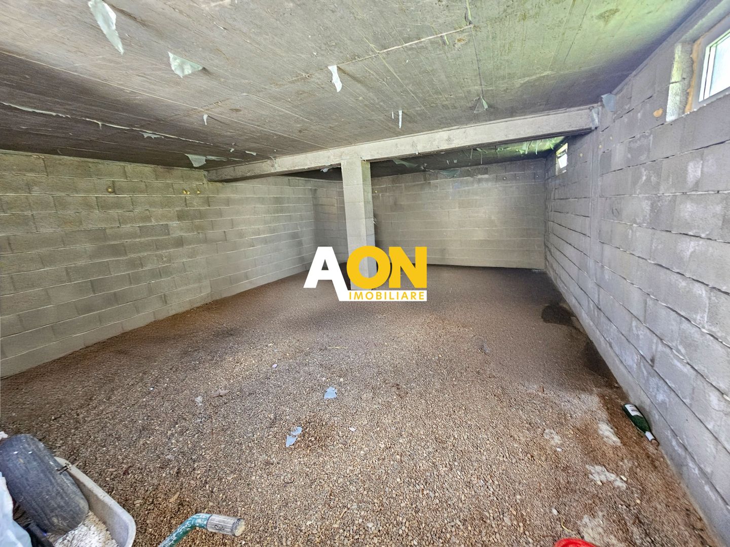 Casa noua, 6 camere, 2763 mp teren, comuna Vintu de Jos - Poză 23