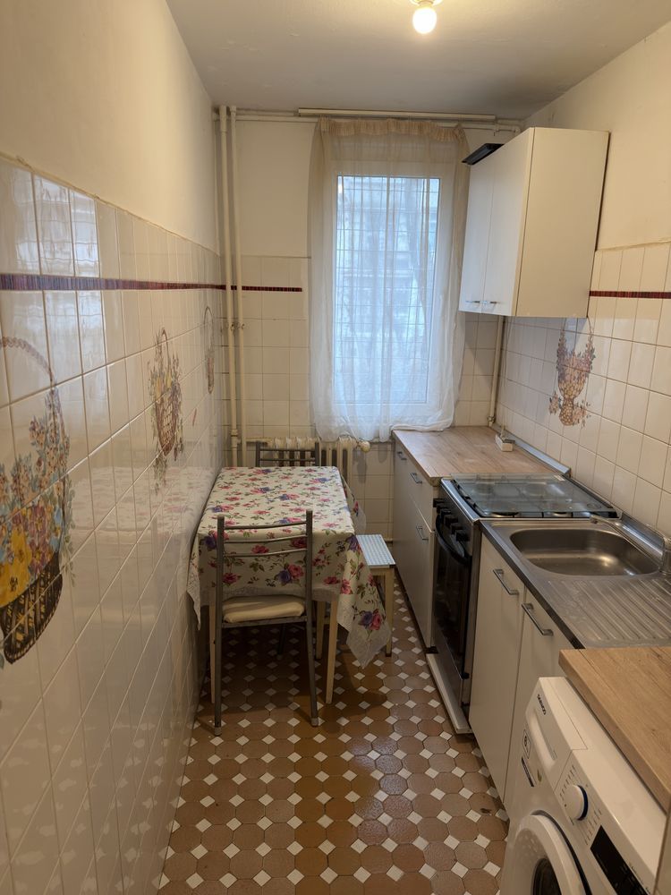 Garsoniera decomandata bloc 4 etaje Valea Ialomitei - Poză 4