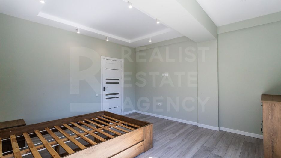 Vânzare, apartament 3 camere, 82.8 mp, str. Nicolae Dimo, Rîșcani - Poză 3