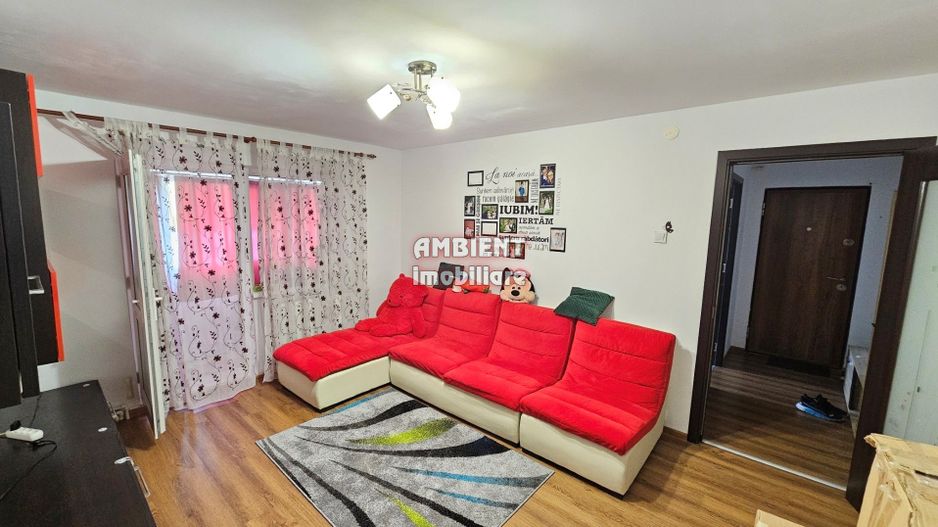 Apartament 2 camere, etaj 4, zona GARA; - Poză 2