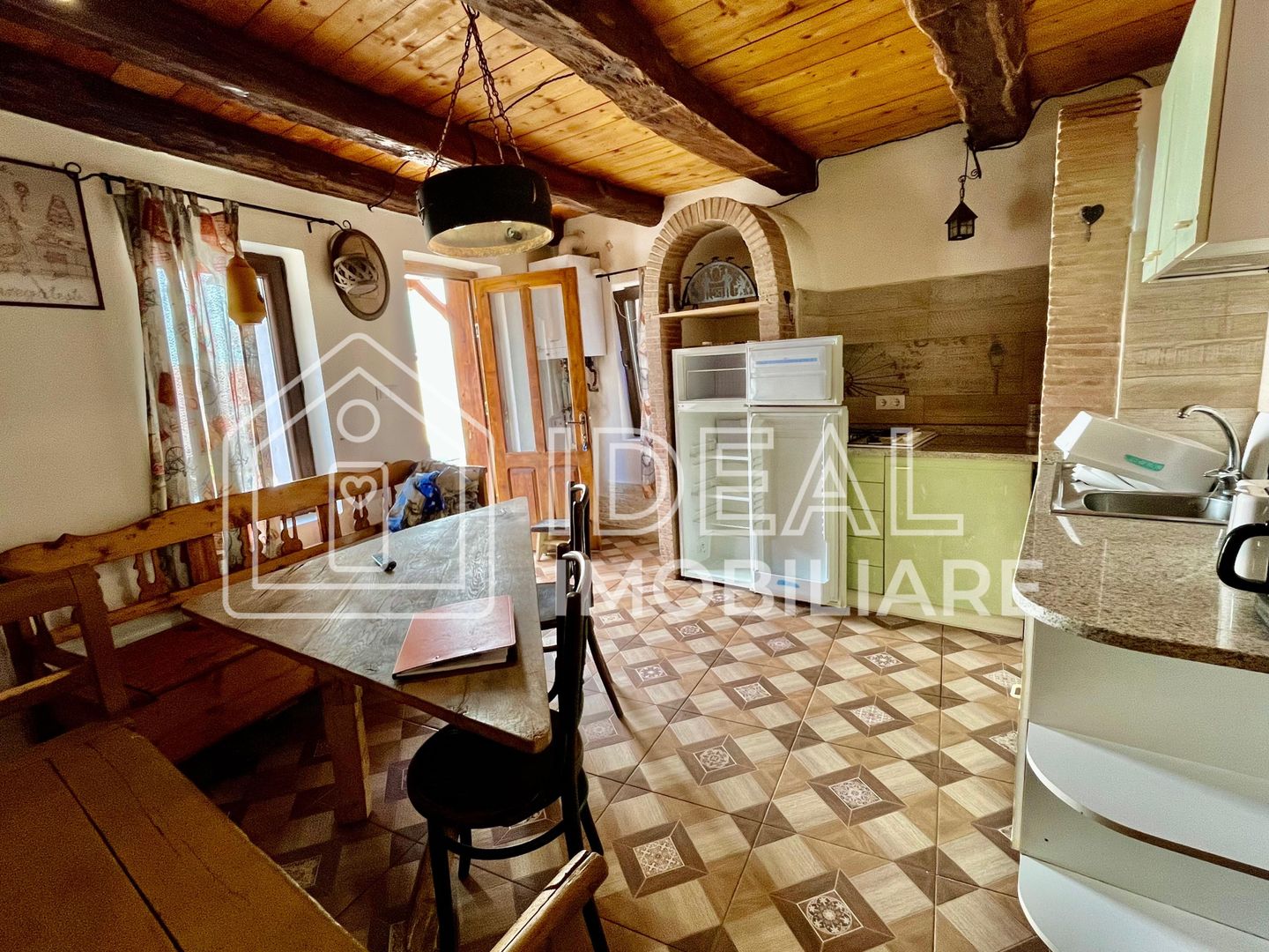 Casă 4 camere | stil rustic | Comuna Sadu, Sibiu - Poză 11