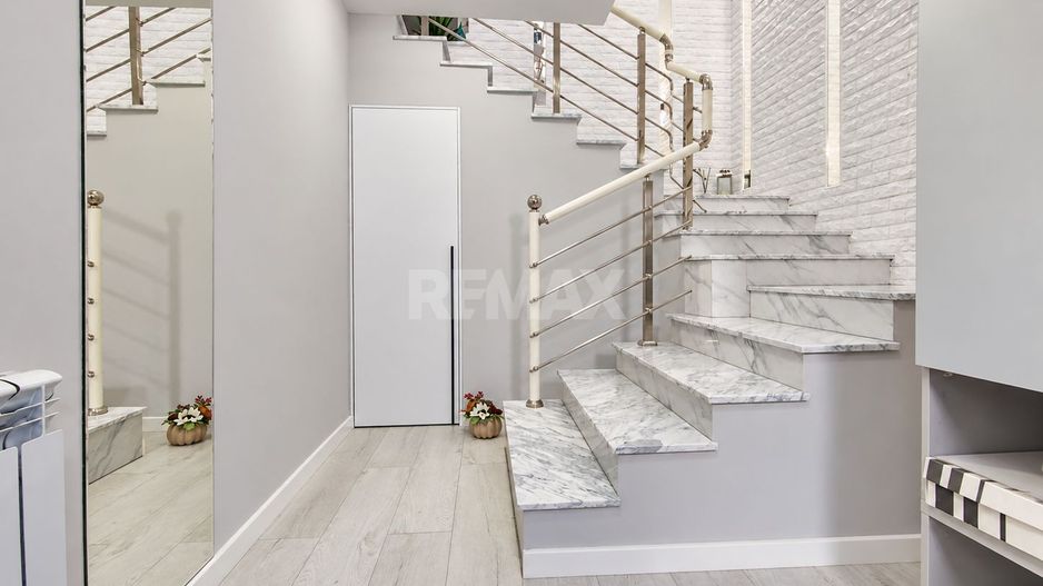 CASĂ TIP DUPLEX ÎN SÎNGERA | 220 m² | 4 DORMITOARE | 6 ARI - Poză 7