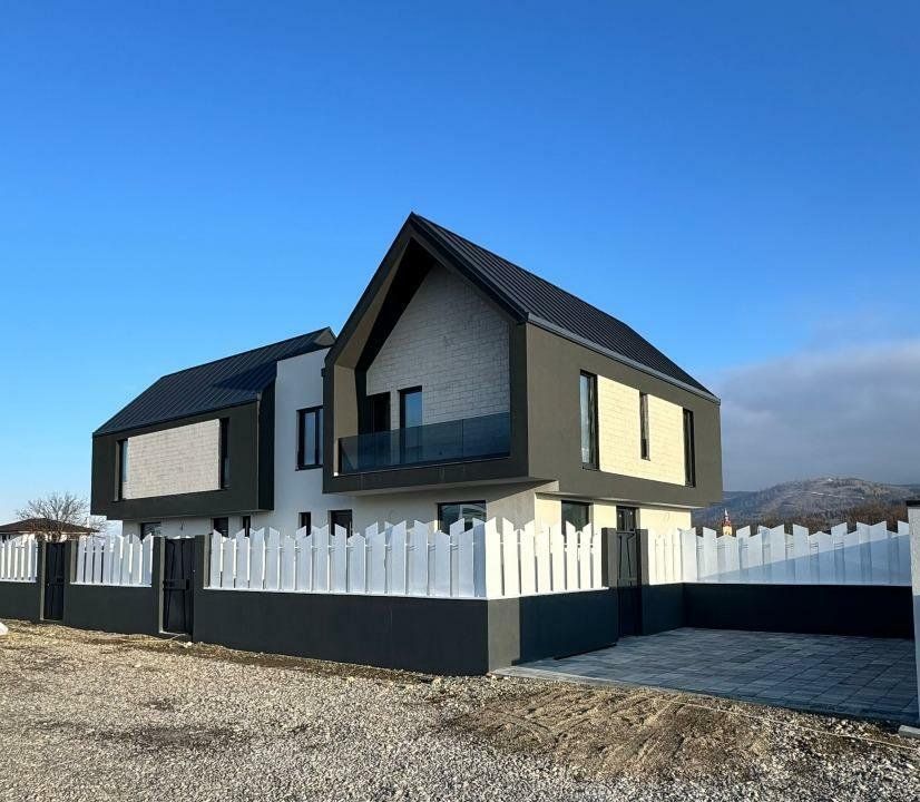 Casa Individuala I Domus Residence I Cristian - Poză 2