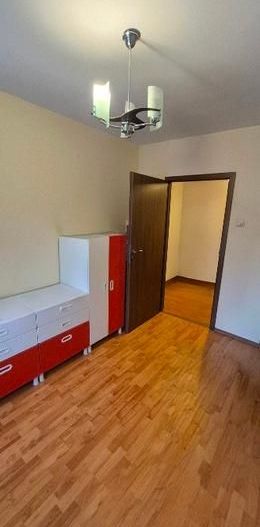 Vanzare apartament 3 camere, 2 bai, bloc 1984 - Titan, școala Mexic - Poză 3