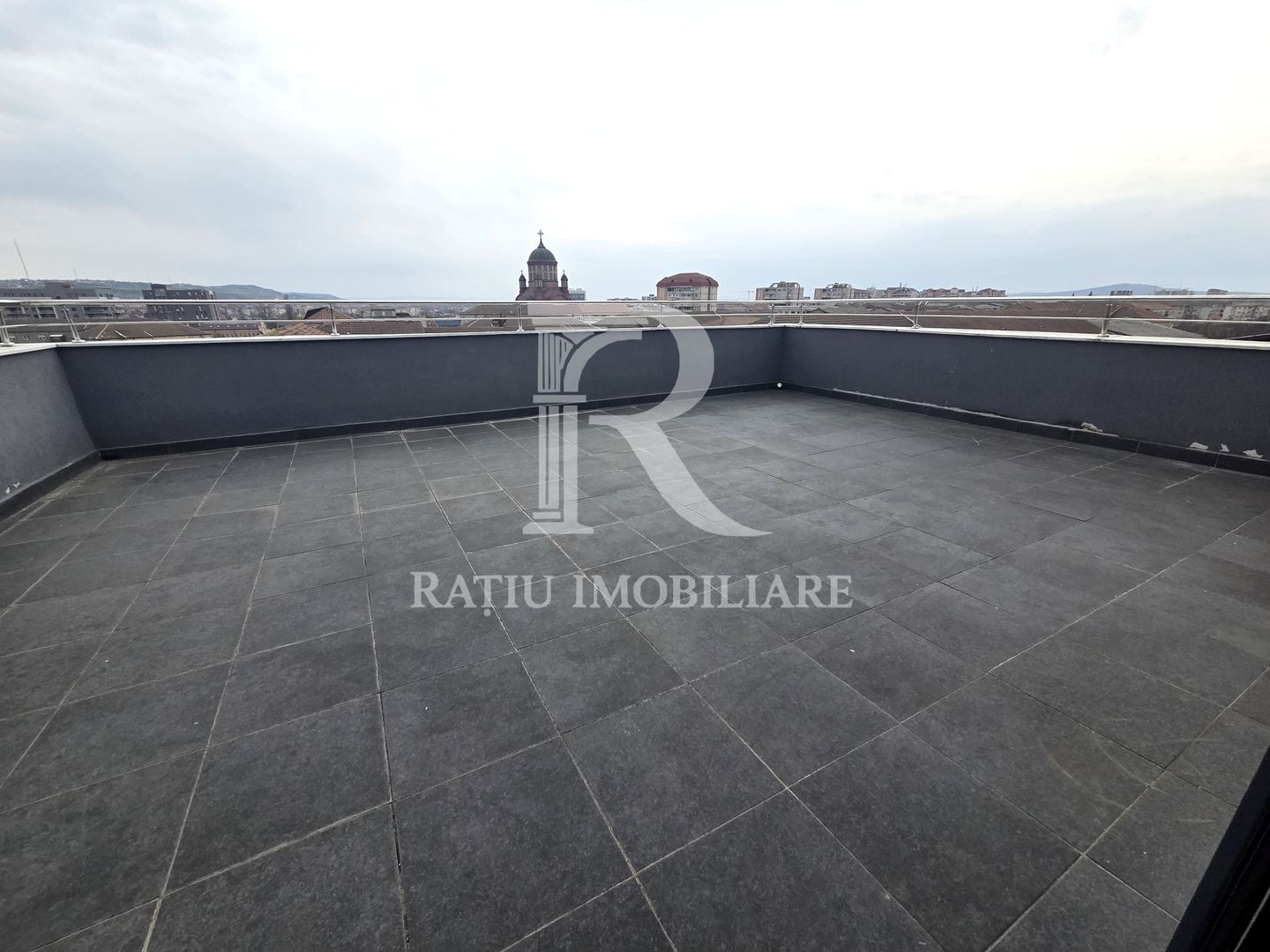 Apartament cu 3 camere | zona Salca | Oradea - Poză 9