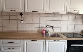 Închiriez casa 3 camere - Poză 5
