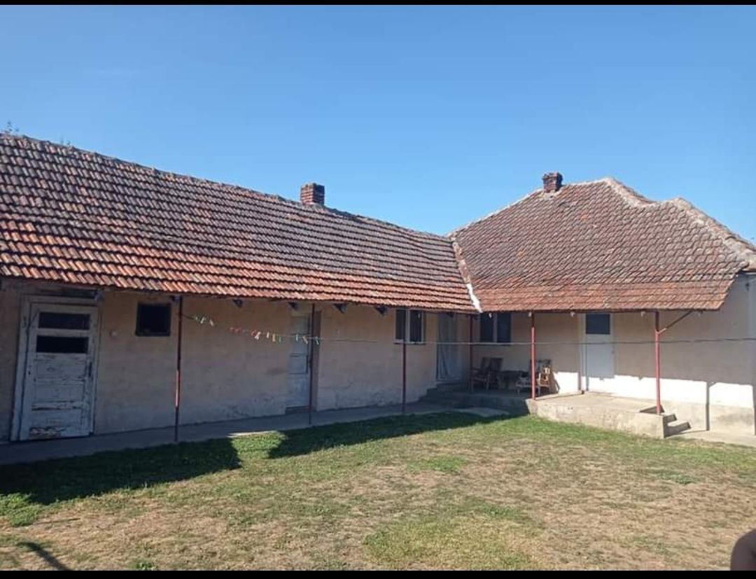 De vânzare casă cu curte - Poză 2