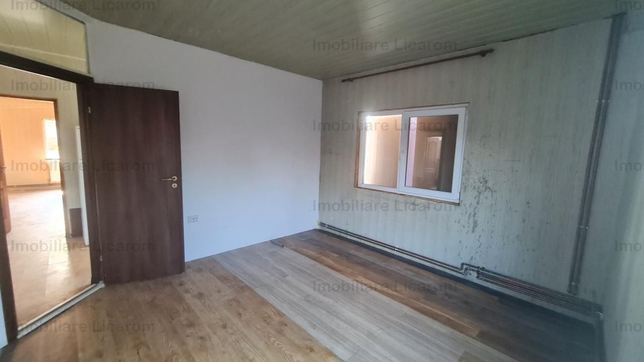 Proprietate in Cristian cu trei constructii+o fundatie,450000euro - Poză 34