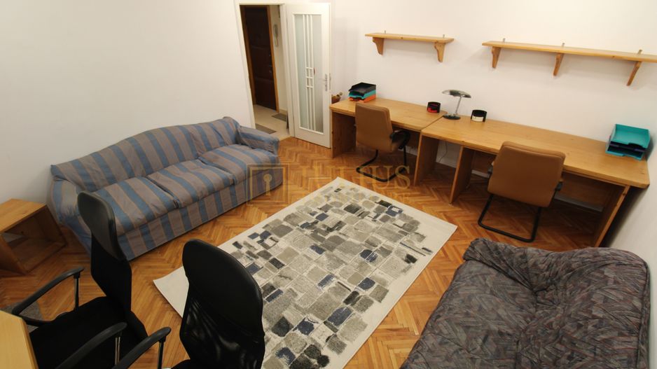 Decomandat, centrala pproprie, ideal pentru cei ce lucreaza de acasa. - Poză 7