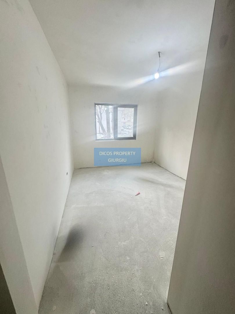 Apartament 4 camere de vânzare – Bd. București - Poză 9