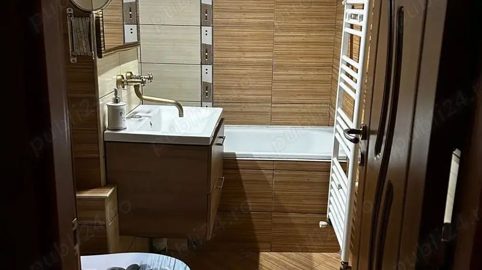 Apartament 3 camere de vânzare (parter) - Poză 5