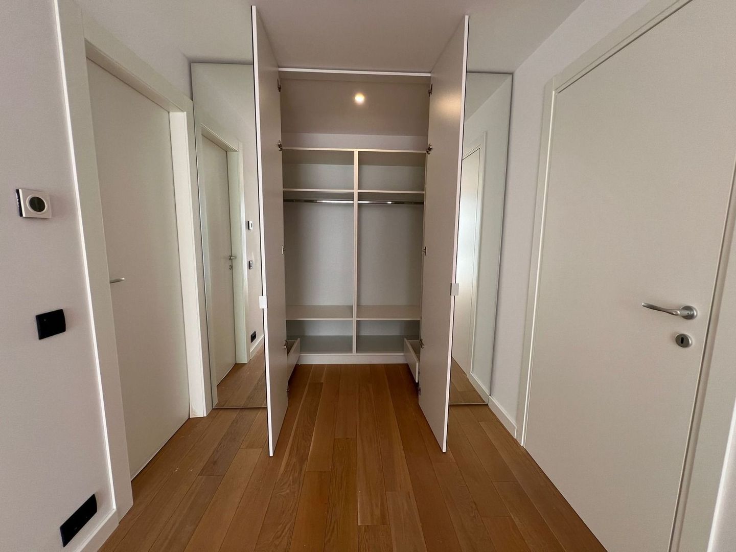 Apartament High End I 4 Camere în One Herăstrău Towers - Poză 17