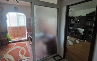 Canta, 3 camere, 71.77 mp, etaj 3/4, două băi, 129.000 € - Poză 11