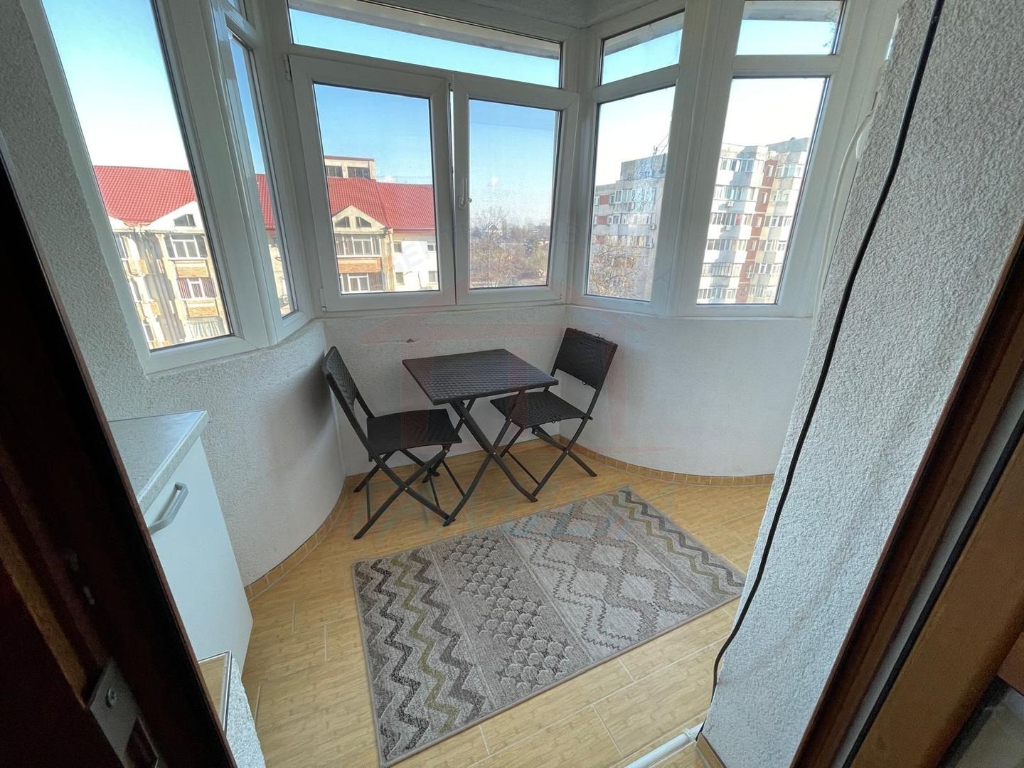 Apartament cu 1 cameră de închiriat - Zonă Ultracentrală, lângă Starea - Poză 4