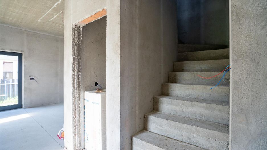 Casa in Oradea 2 dormitoare 2 bai garaj - Poză 7