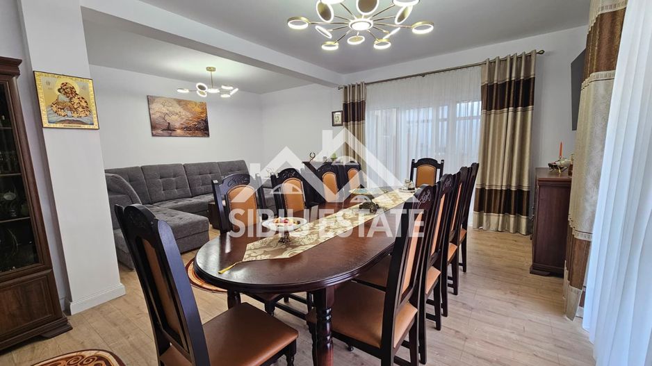 Casa Selimbar zona Brana - Poză 10