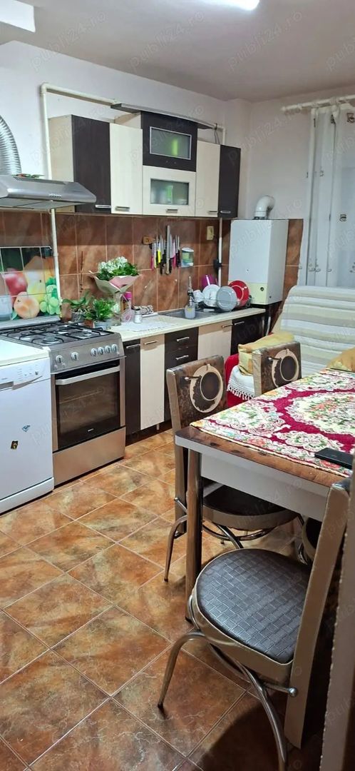 BRASADAS vinde ap 2 cam etaj 2/4 Botizului. - Poză 4