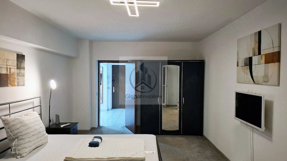 Apartament 2 camere open-space Unirii | 70 mp | 3 balcoane | 550 € - Poză 4