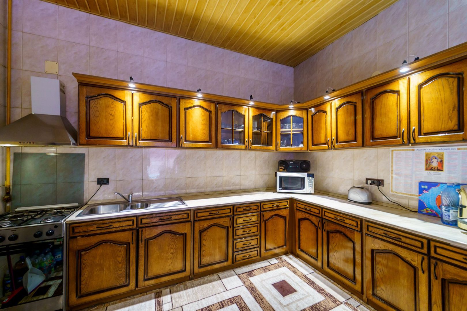 Vilă cu garaj, ultracentral, Arad - Poză 3