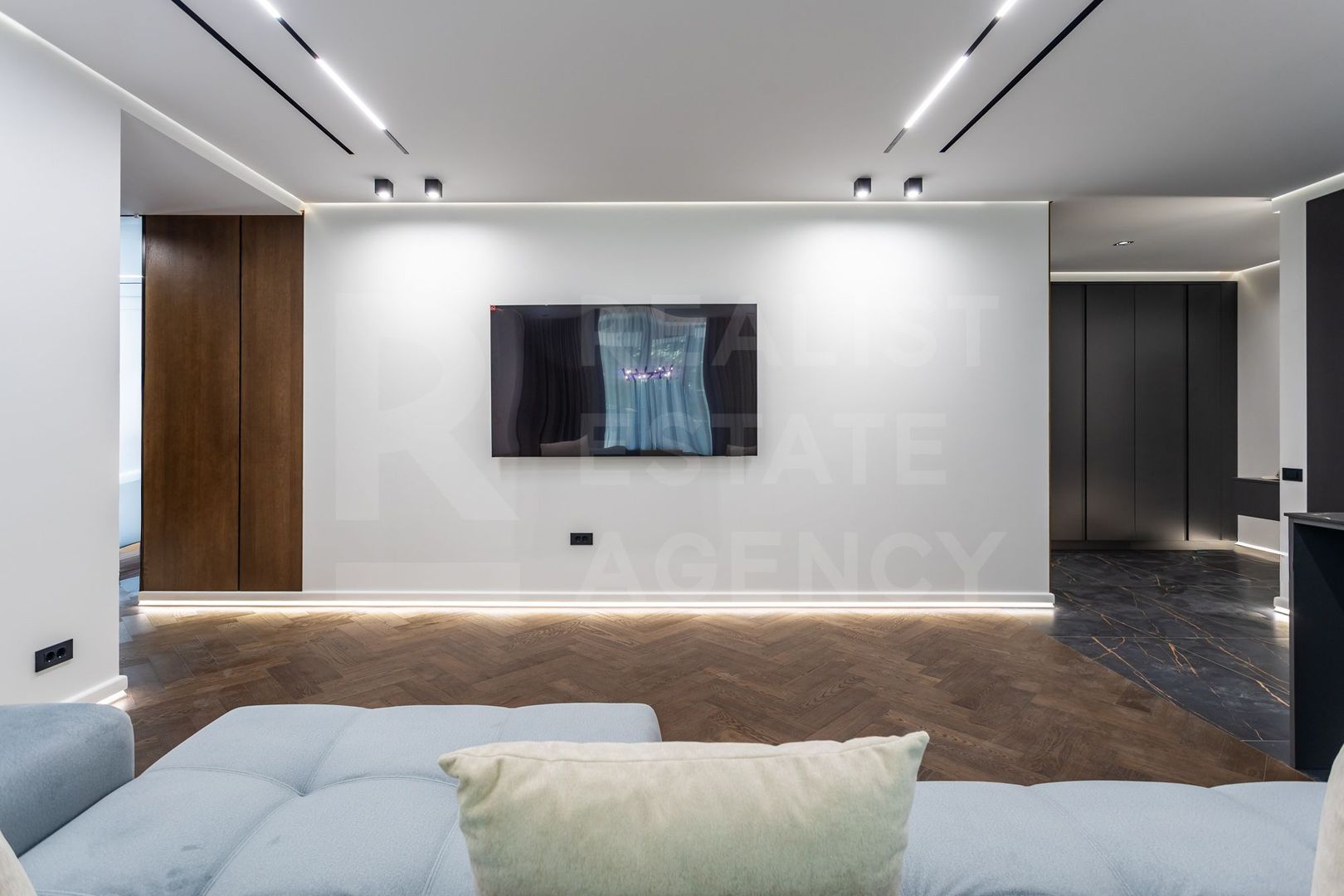 Chirie, apartament, 4 camere, str. Universității, Centru - Poză 30