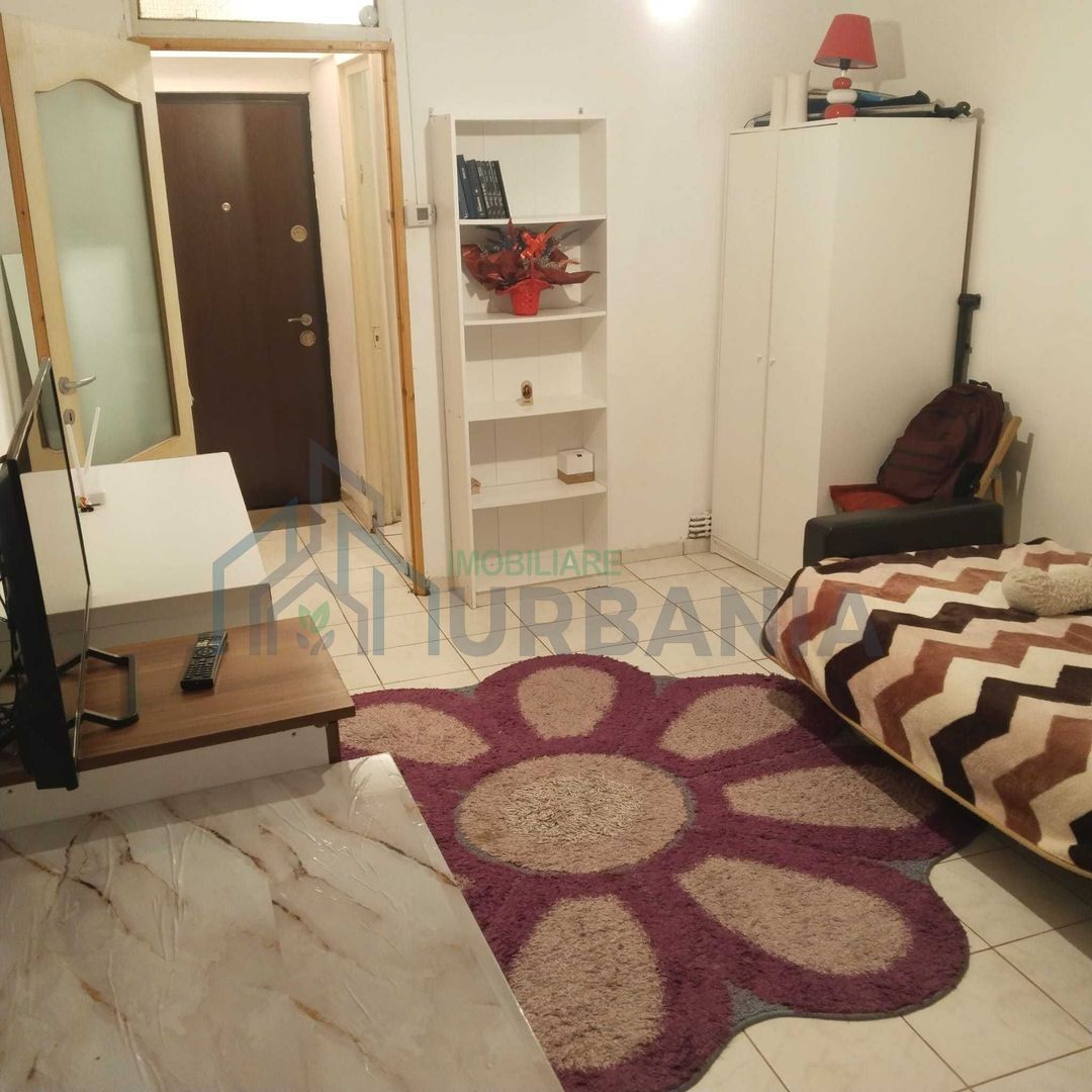 #, vând garsonieră în Tudor, în spate la Iulius Mall - Poză 2