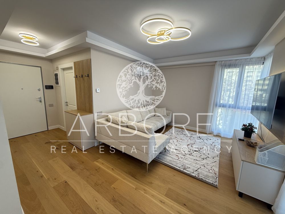 Inchiriere apartament 2 camere - Casa Poporului , Unirii - Poză 2