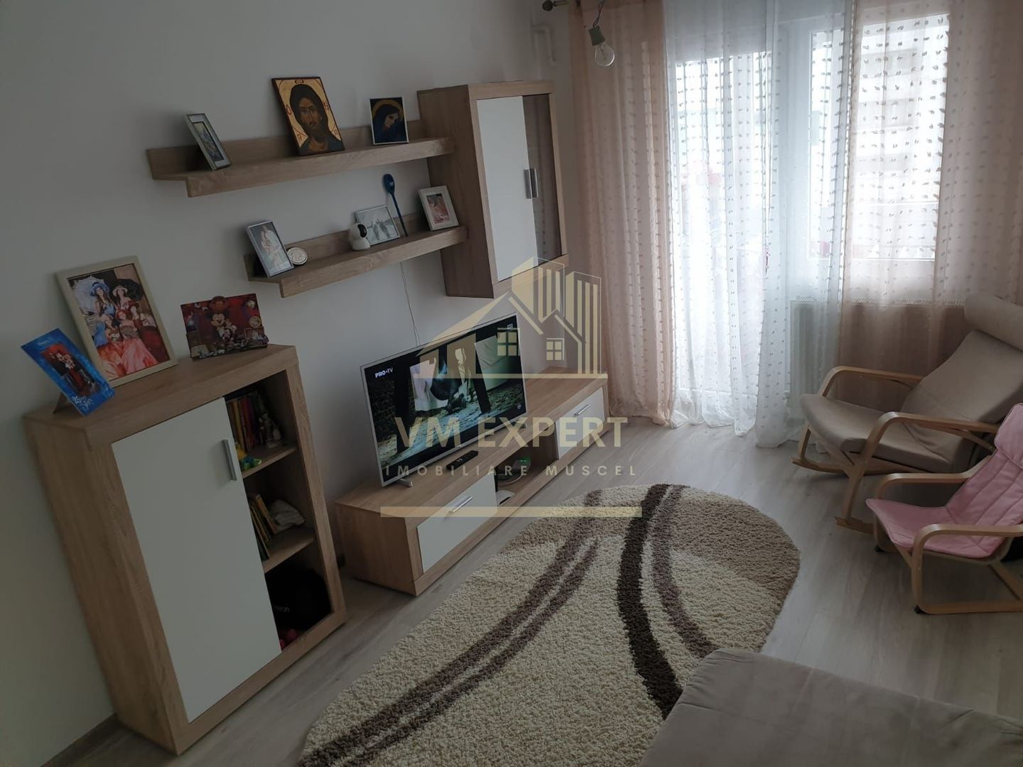 APARTAMENT 2 CAMERE, CAMPULUNG, ETAJ 4 - Poză 1