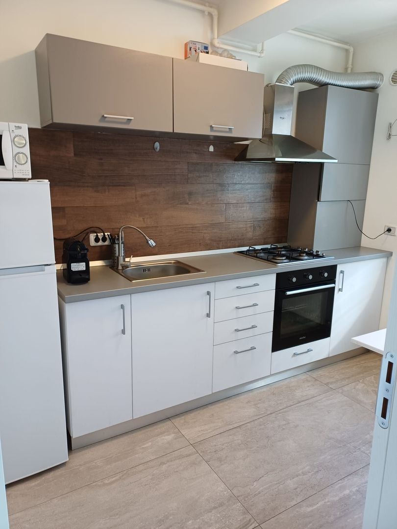 GARSONIERA BRANCOVEANU, CENTRALA PROPRIE,MOBILAT MODERN - Poză 3