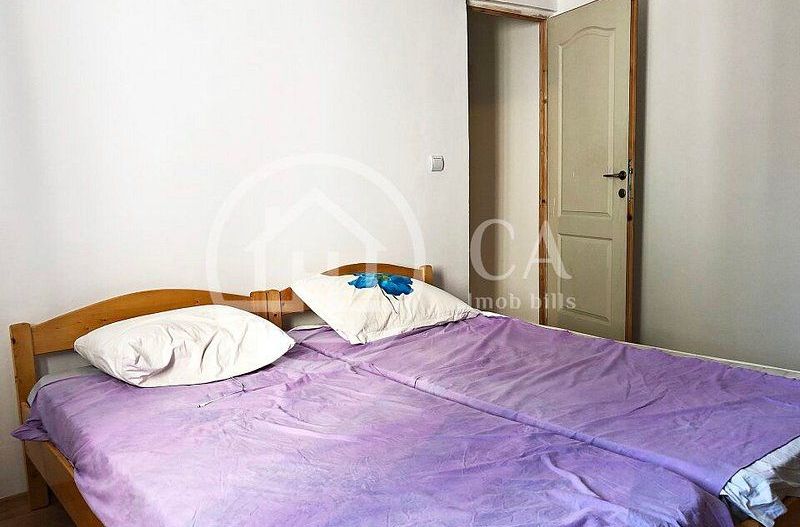 Apartament cu 1 camera la curte comuna de vanzare in  Decebal, Oradea - Poză 2