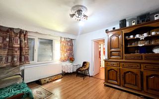 Investiție Rară: 2 Camere Ultracentral + Garaj Mare. - Poză 1