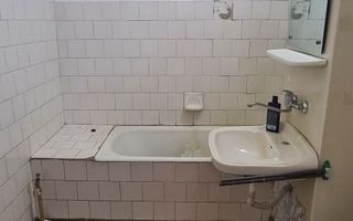 BRASADAS vinde ap 3 cam etaj 4/4 Micro 16. - Poză 3