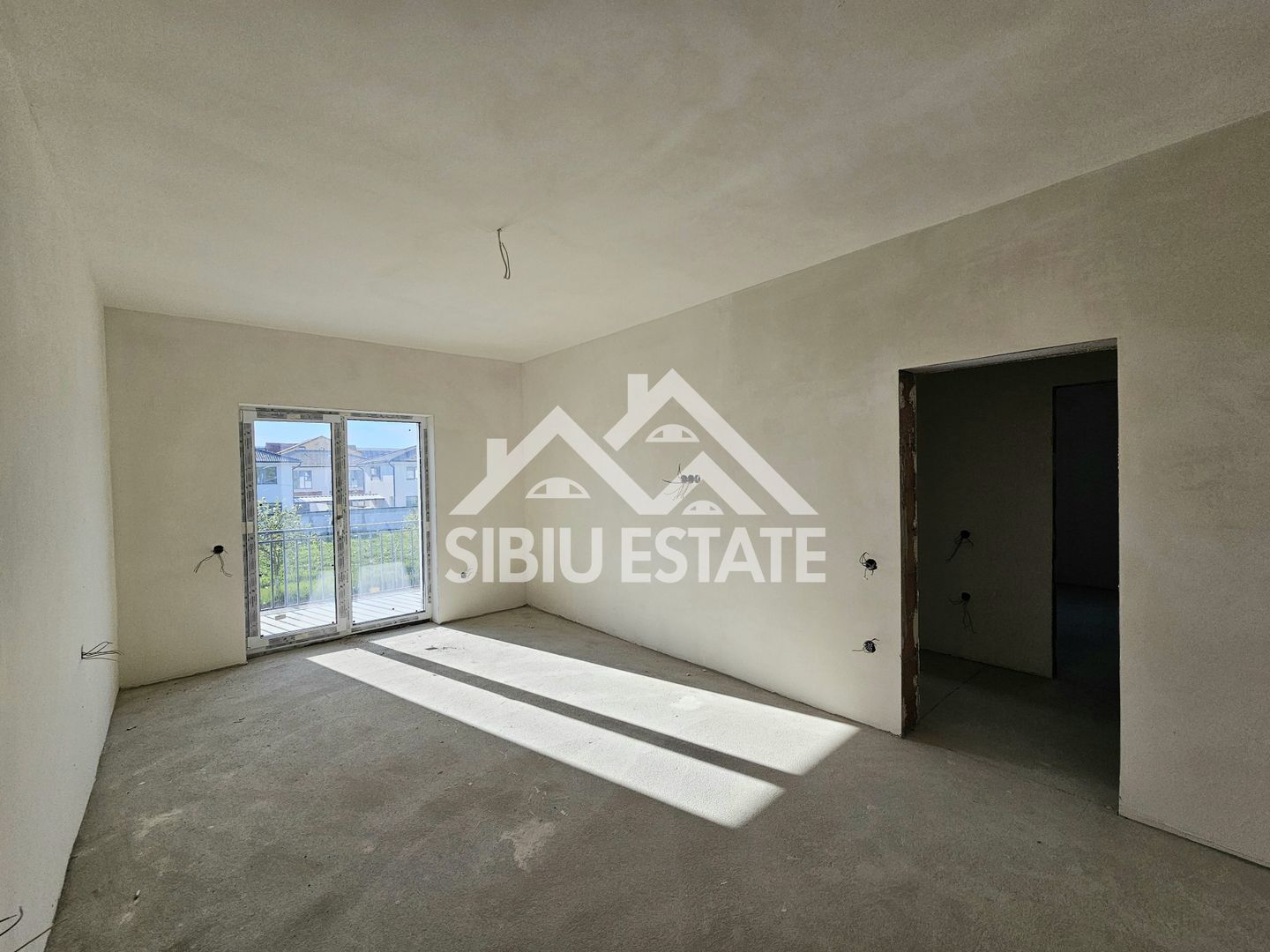Apartament decomandat etaj 1 - Poză 6