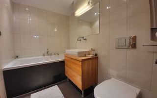 3 camere | 2 bai | centrala proprie | - Poză 6