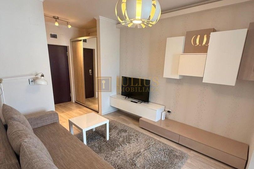 2 camere| loc de parcare cu bariera| apartament frumos| balcon deschis| - Poză 2