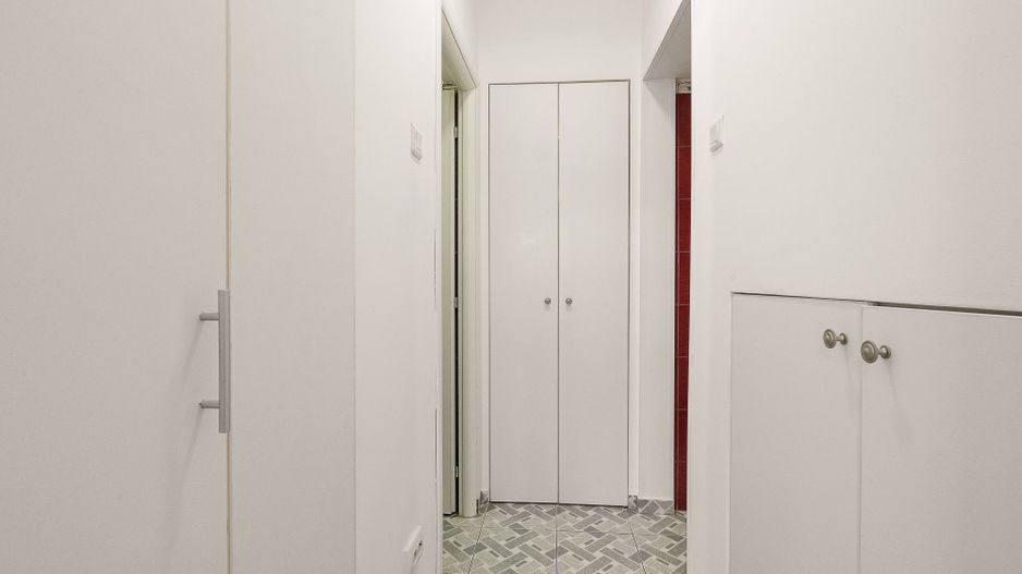 Apartament 2 camere Metrou Piata Romana Blocul EVA Comision 0% - Poză 13