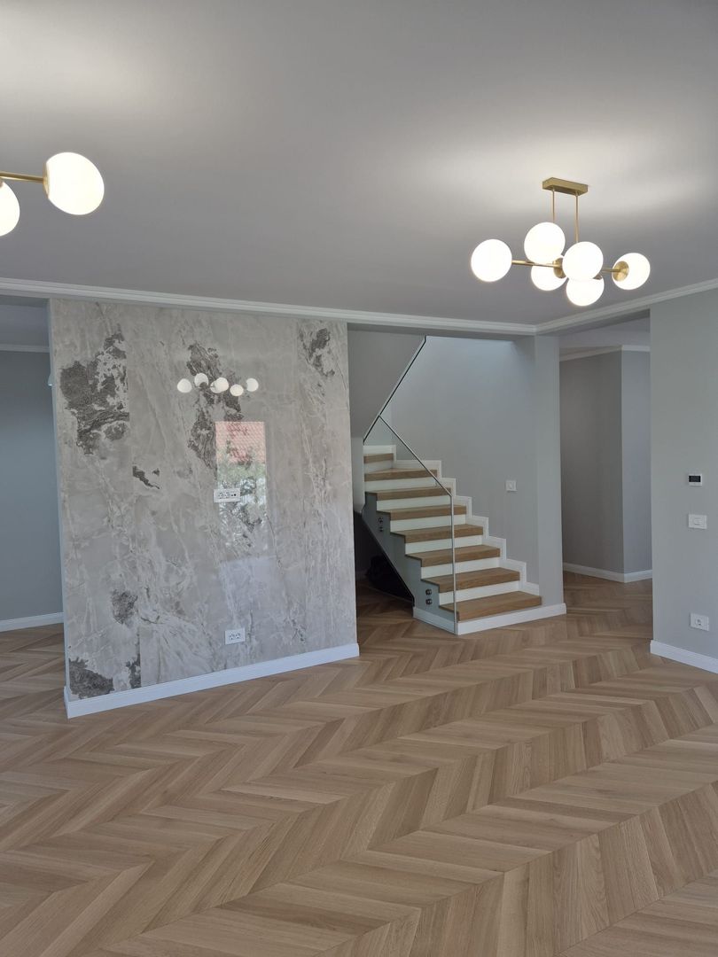 Locuinta individuala cu garaj si teren de 1000mp - Poză 2