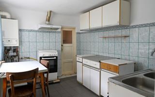 Casa cu 3 camere de vanzare | Mihai Bravu - Ploiesti | Comision 0% - Poză 6