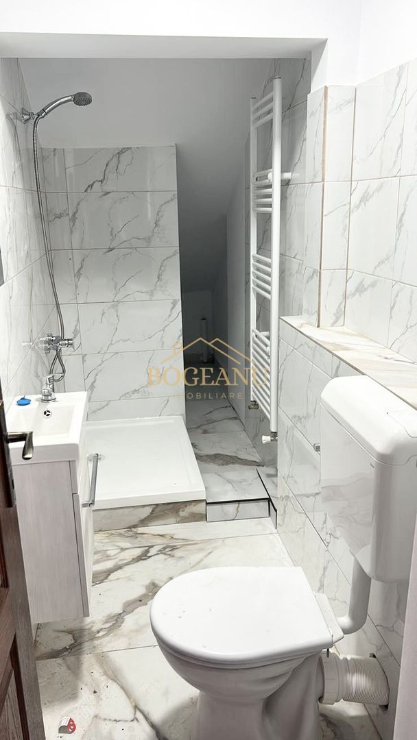 BG97-Cladire cu chiriasi,9 camere,Randament 2400 Euro/Lunar - Poză 11