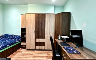 Apartament 4 camere,  cu vedere spre centrul vechi din Piața Unirii - Poză 8