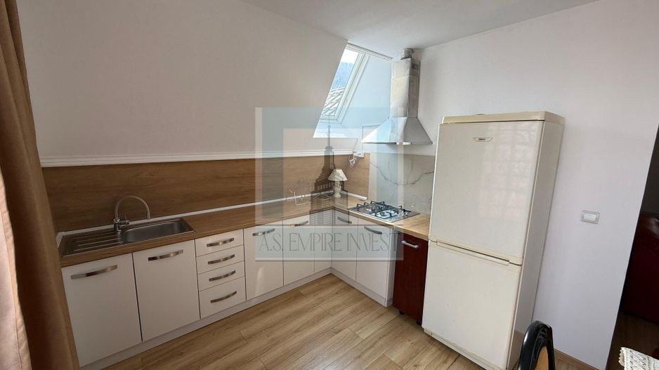 Apartament in casa, mobilat/utilat - zona Schei/Brasovul Vechi - Poză 4