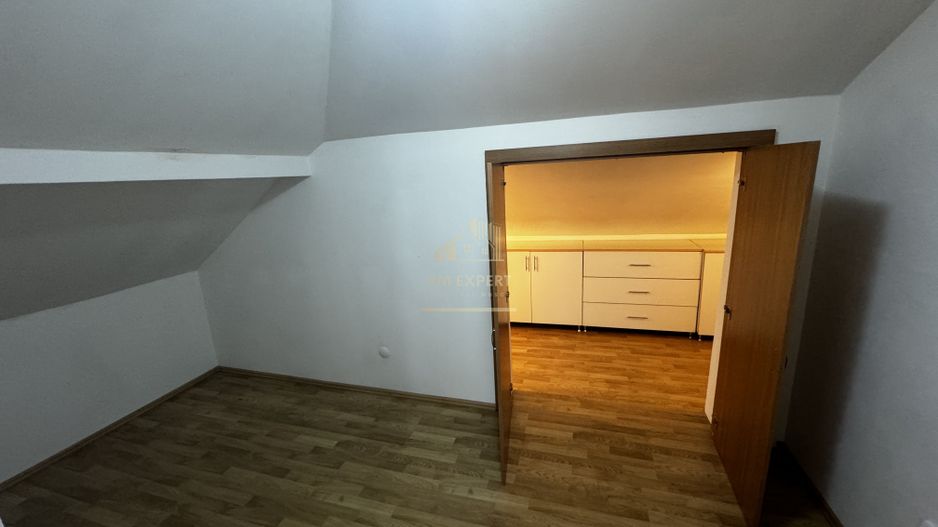 APARTAMENT CAMPULUNG TIP PENTHOUSE, 5 CAMERE GRUI - Poză 42