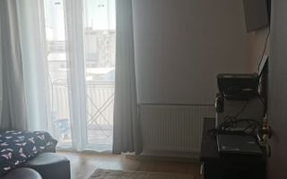 Apartament de vanzare 3 camere , zona de Sud et 4 - Poză 6