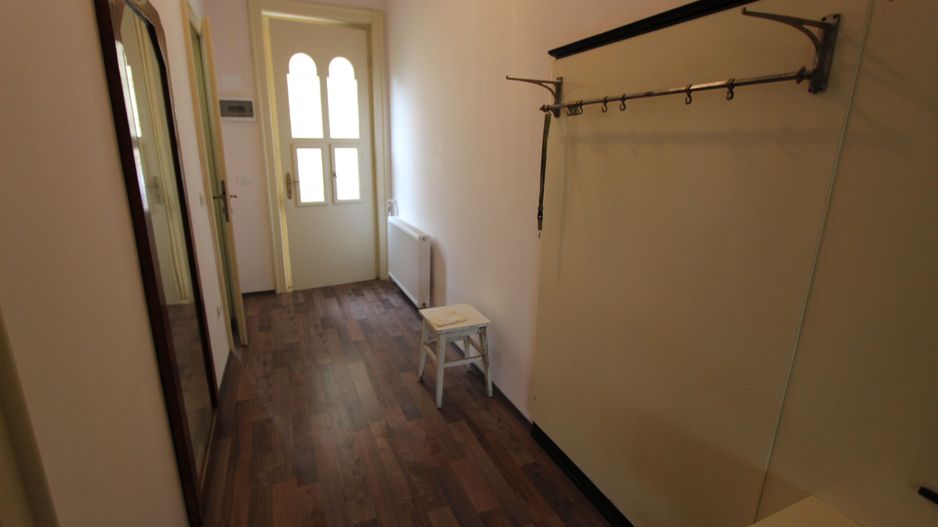 Apartament spatios 3 camere,zona medicina - Poză 14